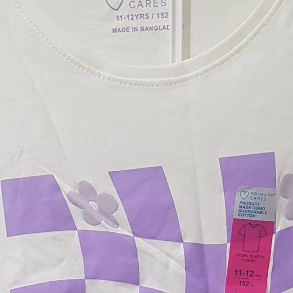 PRIMARK CHECKERS/FLOWERS T-SHIRT LOGO GIRLS SIZES 7-8 & 11-12YRS - Picture 4 of 4